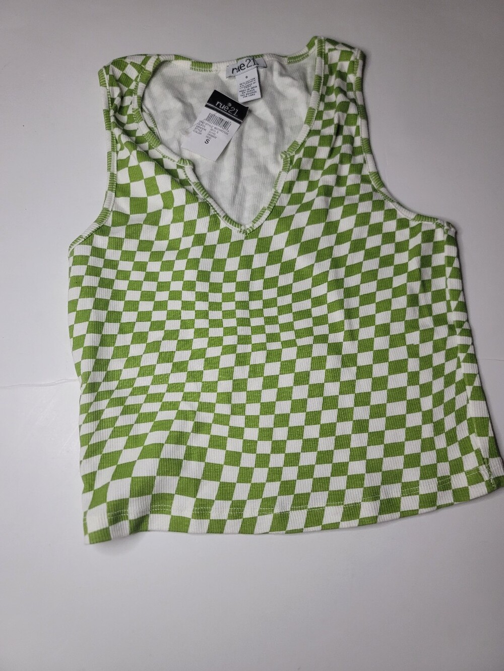 Rue21 Green and White Checkerboard V-Neck Tank Top Small